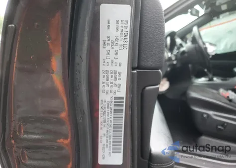 2020 Jeep Grand Cherokee Laredo z USA, uszkodzony, nr VIN 1C4RJFAG0LC157839